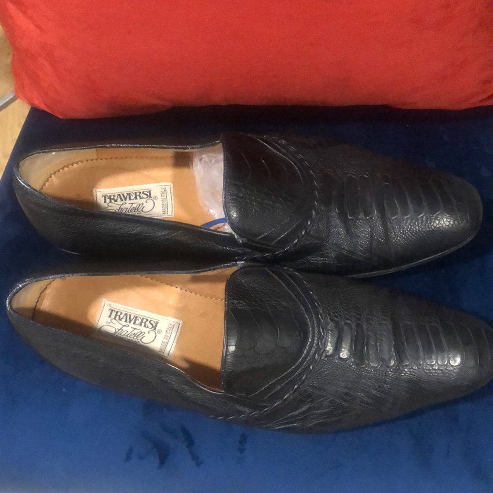 Men’s dress shoes